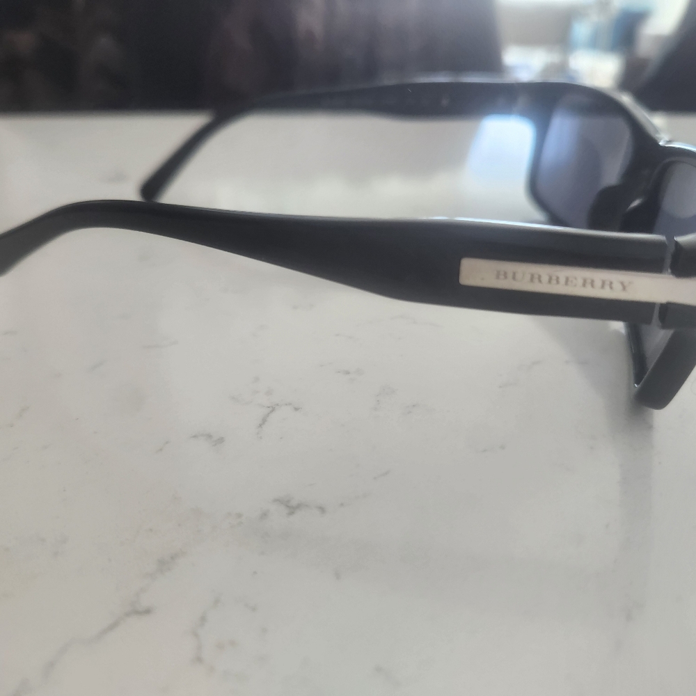 Burberry Black Sunglasses